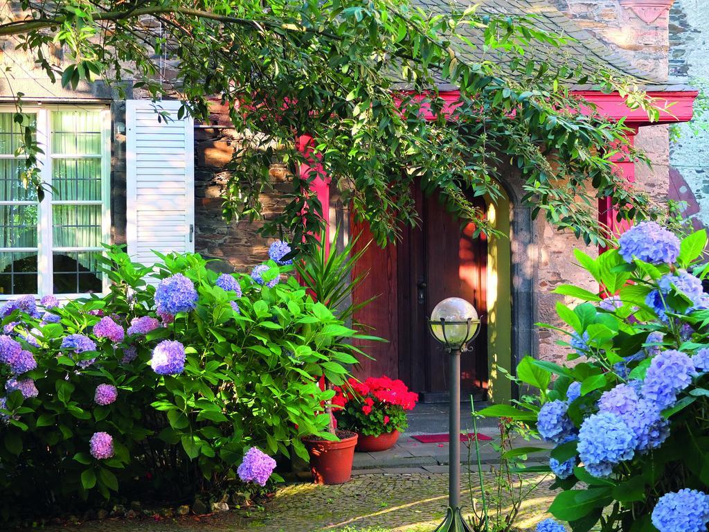 Pension Marienhof โคเบิร์น-กอนดอร์ฟ ภายนอก รูปภาพ